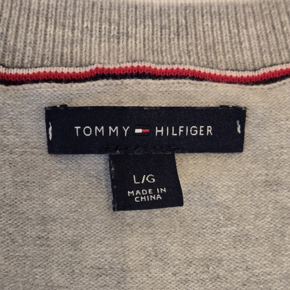 Tommy Hilfiger Striped V-Neck Knit Sweater Grey Navy White Size L - Picture 2 of 7
